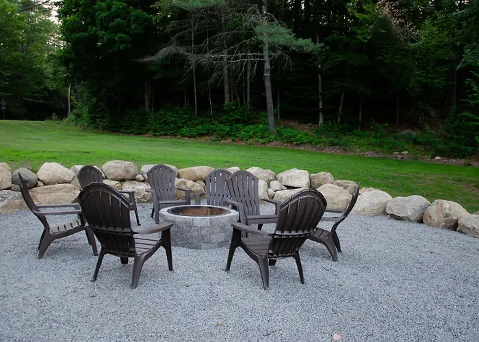 The Lodge At Loon Lake